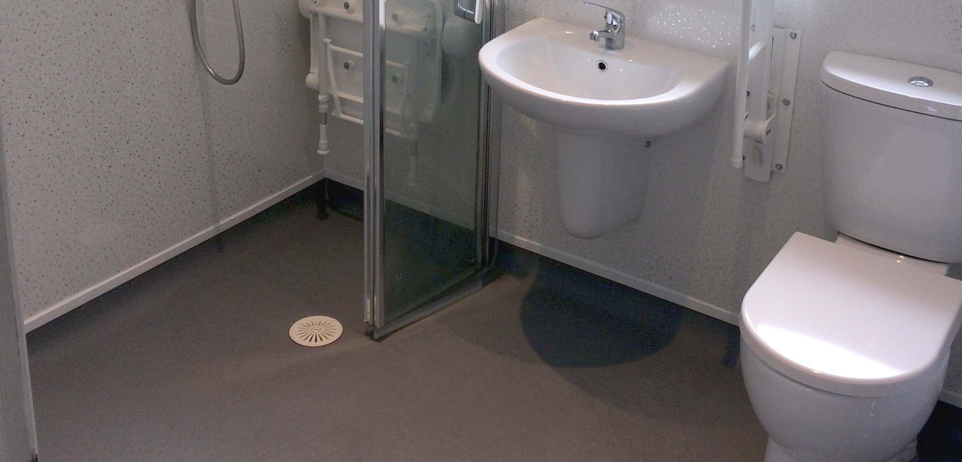 Wetroom Installers in Tamworth and The Midlands