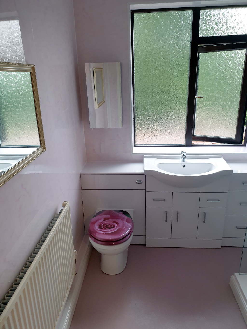 New Ensuite Bathroom Fitter in Walsall Mrs Holmes Walsall